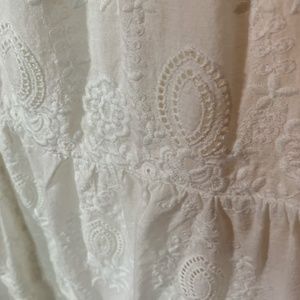 White dress STORIA new